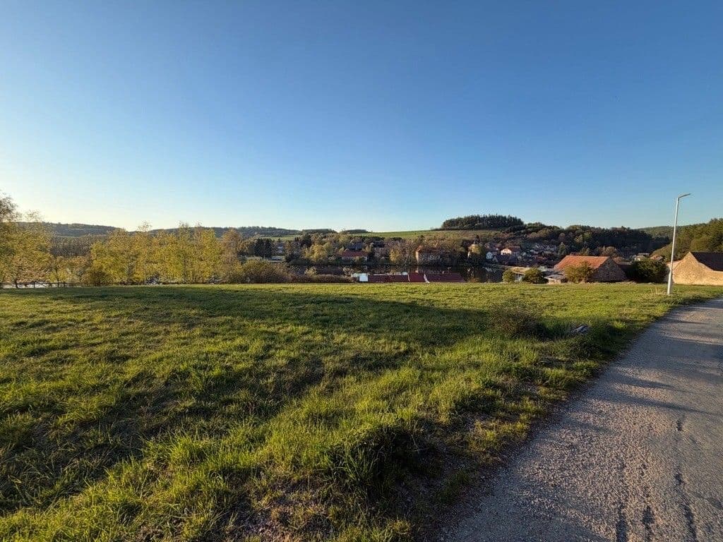 Predaj pozemku 2.102 m², Popovice, Středočeský kraj Predaj pozemku 2.102 m², Popovice, Středočeský kraj
