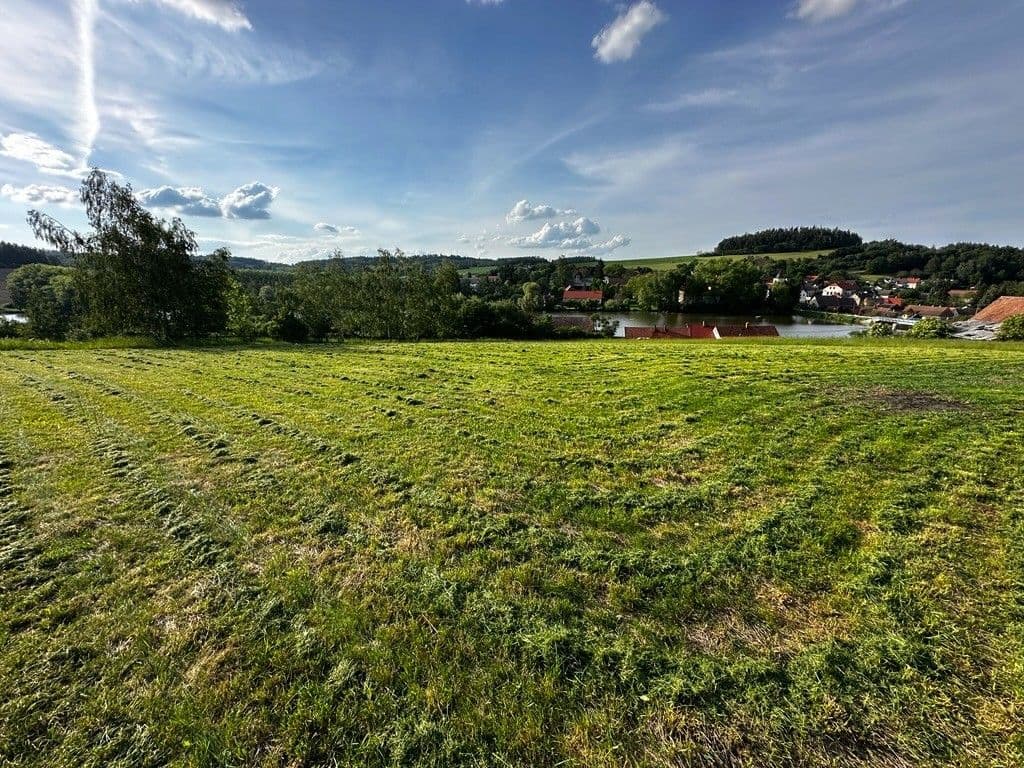 Predaj pozemku 2.102 m², Popovice, Středočeský kraj Predaj pozemku 2.102 m², Popovice, Středočeský kraj