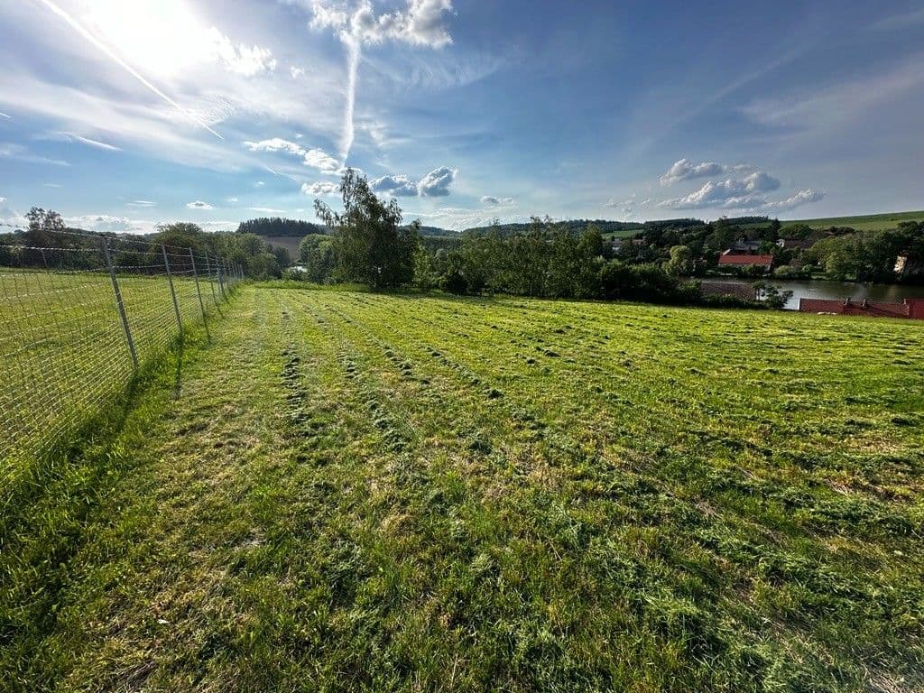 Predaj pozemku 2.102 m², Popovice, Středočeský kraj Predaj pozemku 2.102 m², Popovice, Středočeský kraj