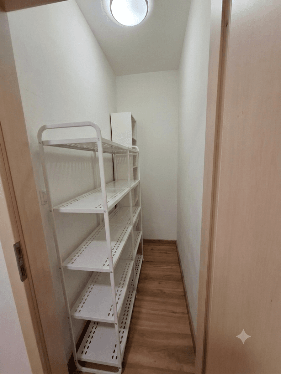 Prenájom bytu 3-izbový 86 m², Vacínovská, Praha, Praha Prenájom bytu 3-izbový 86 m², Vacínovská, Praha, Praha