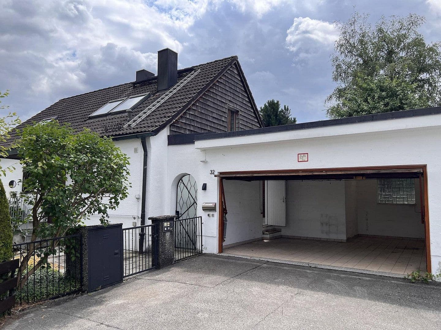 Predaj domu 140 m², pozemok 630 m², Bozener Straße 32, Rosenheim, Bavorsko Predaj domu 140 m², pozemok 630 m², Bozener Straße 32, Rosenheim, Bavorsko