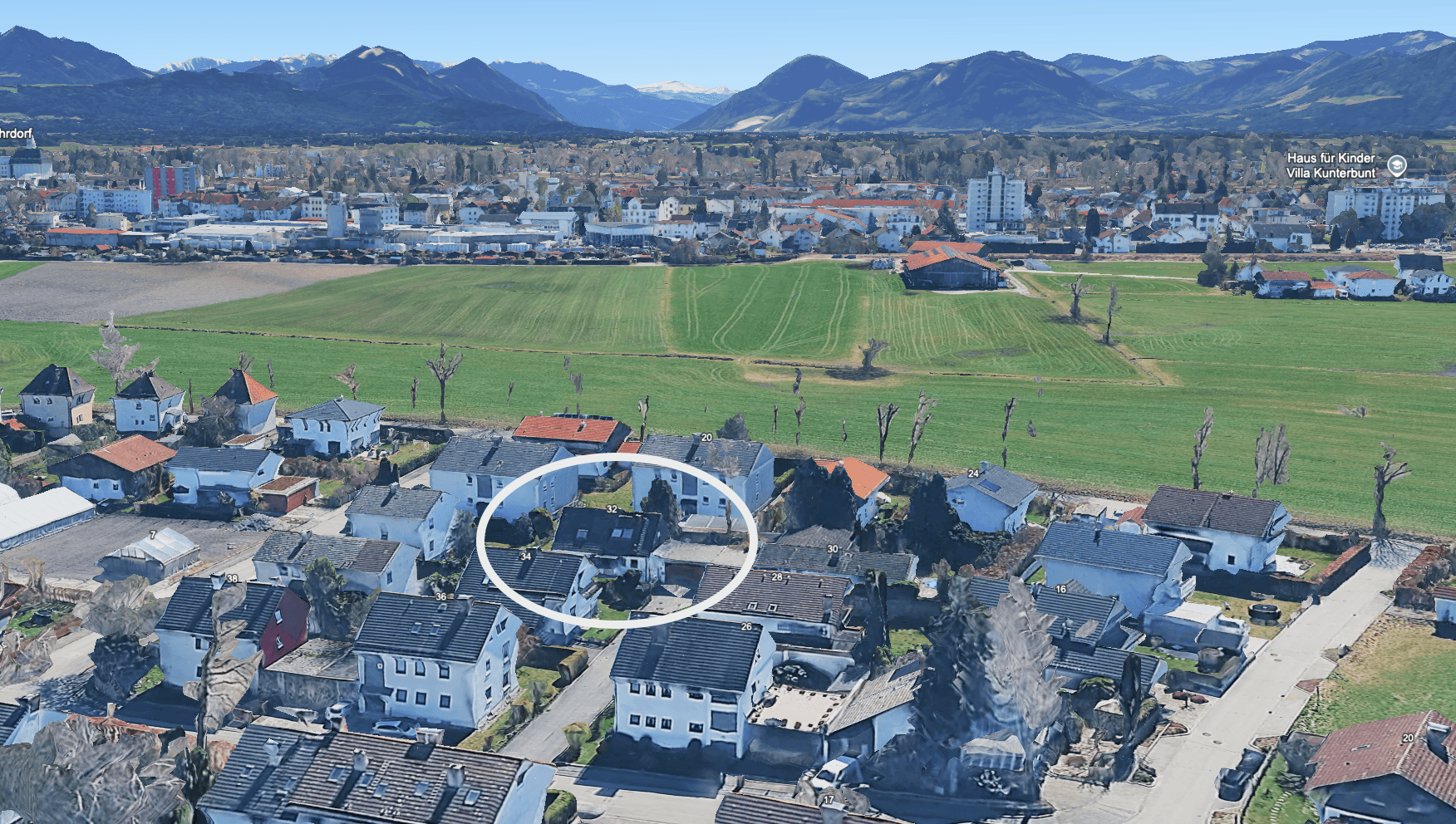 Predaj domu 140 m², pozemok 630 m², Bozener Straße 32, Rosenheim, Bavorsko Predaj domu 140 m², pozemok 630 m², Bozener Straße 32, Rosenheim, Bavorsko