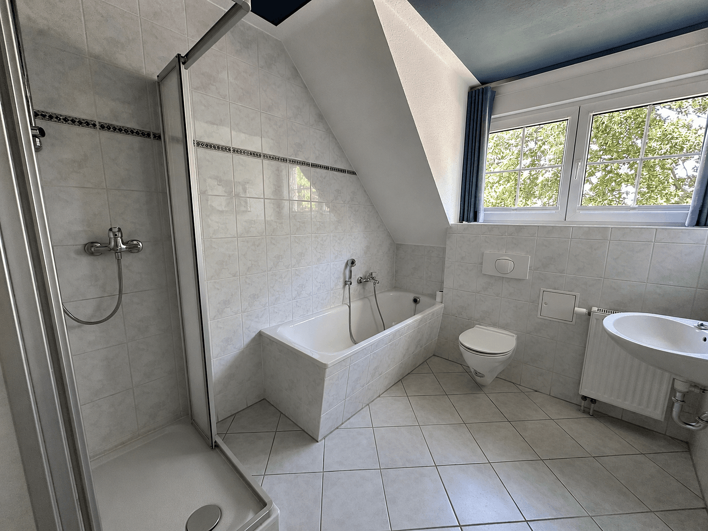 Prenájom bytu 2-izbový 63 m², Feldstr. 15, Werder (Havel), Brandenbursko Prenájom bytu 2-izbový 63 m², Feldstr. 15, Werder (Havel), Brandenbursko