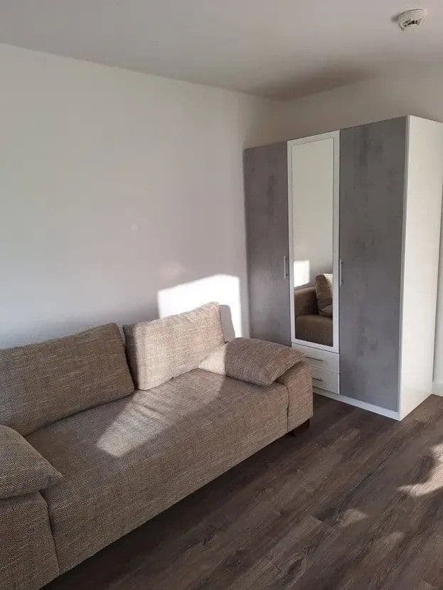 Prenájom bytu 1-izbový 22 m², Köln, Severné Porýnie - Westfálsko Prenájom bytu 1-izbový 22 m², Köln, Severné Porýnie - Westfálsko