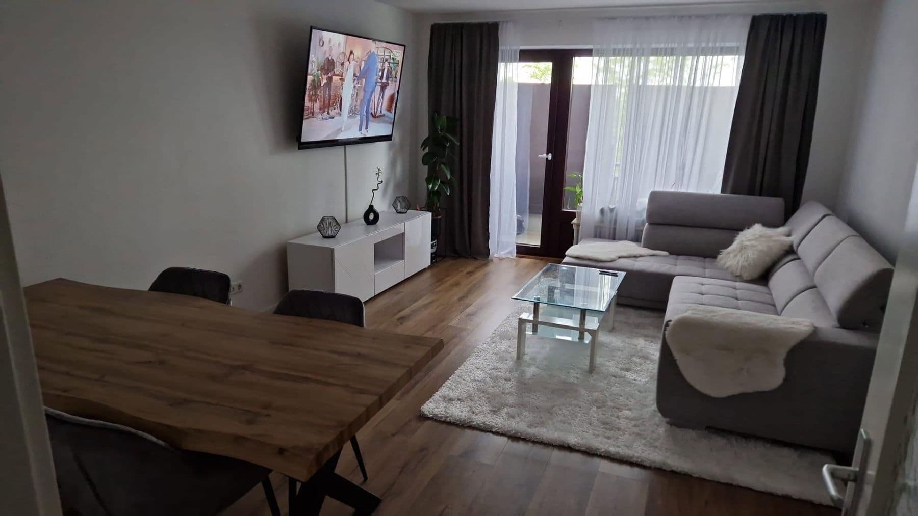 Prenájom bytu 3-izbový 80 m², Moselstr. 29, Riedstadt, Hesensko Prenájom bytu 3-izbový 80 m², Moselstr. 29, Riedstadt, Hesensko