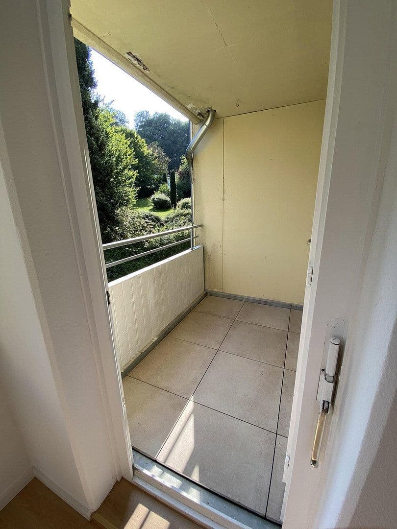Prenájom bytu 3-izbový 85 m², Am Gottesberg 25, Bielefeld, Severné Porýnie - Westfálsko Prenájom bytu 3-izbový 85 m², Am Gottesberg 25, Bielefeld, Severné Porýnie - Westfálsko