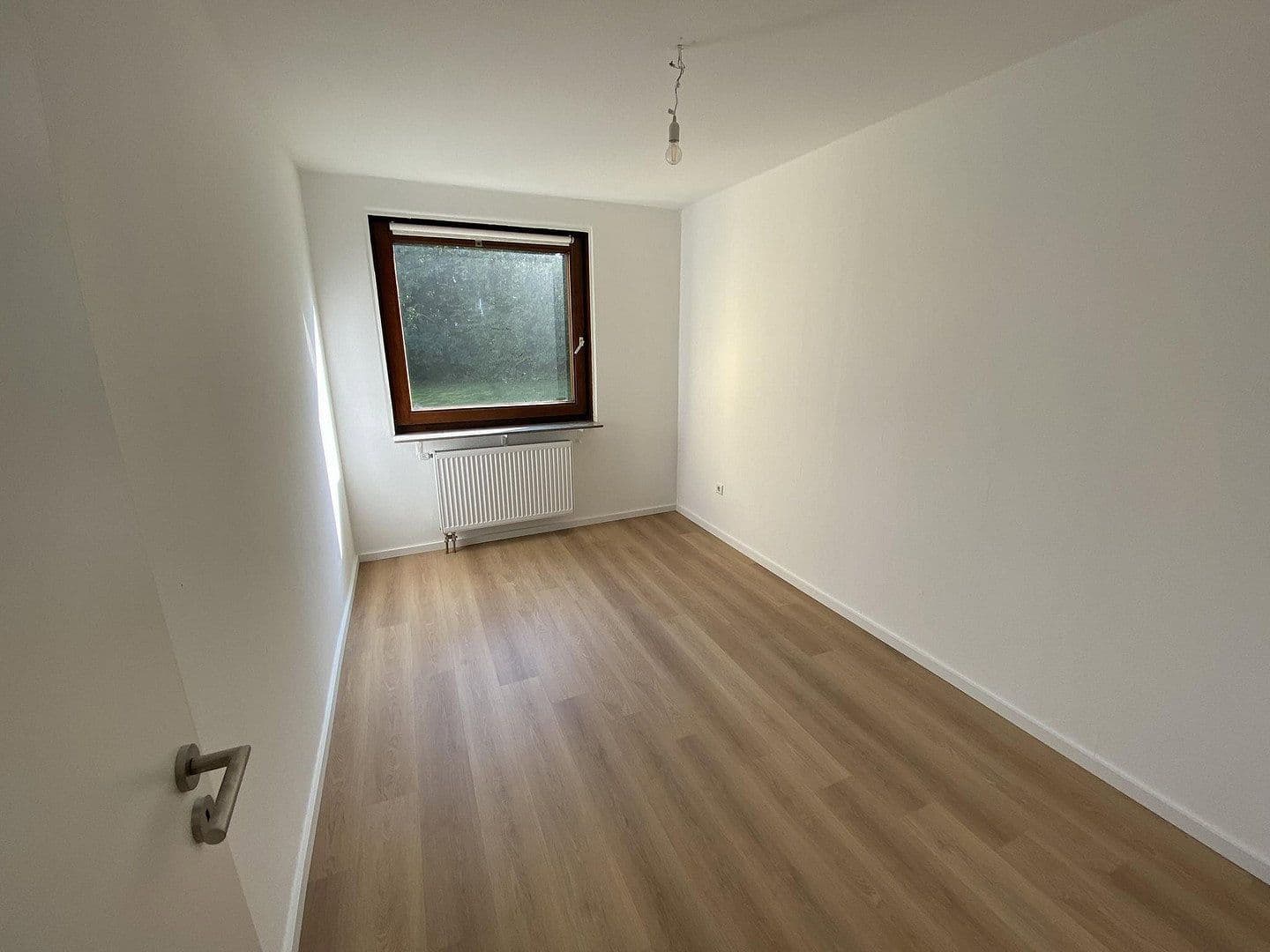 Prenájom bytu 3-izbový 85 m², Am Gottesberg 25, Bielefeld, Severné Porýnie - Westfálsko Prenájom bytu 3-izbový 85 m², Am Gottesberg 25, Bielefeld, Severné Porýnie - Westfálsko