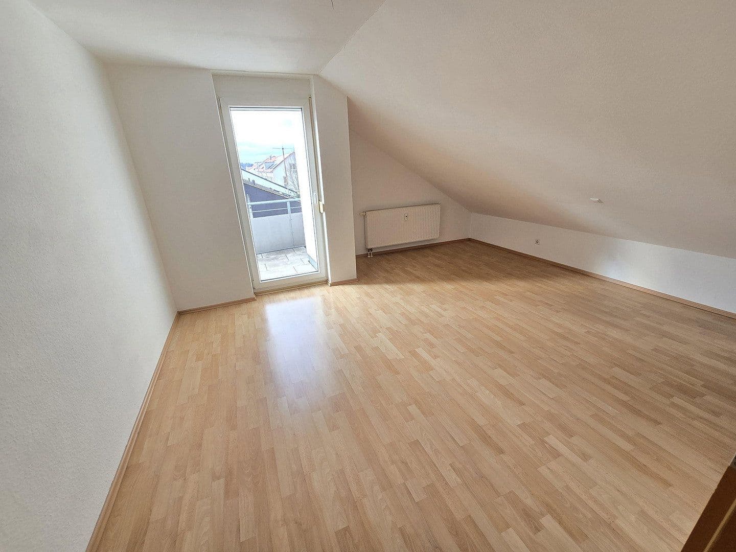Predaj bytu 5-izbový 92 m², Schwarzwaldstr. 17, Filderstadt, Bádensko-Wurttembersko Predaj bytu 5-izbový 92 m², Schwarzwaldstr. 17, Filderstadt, Bádensko-Wurttembersko