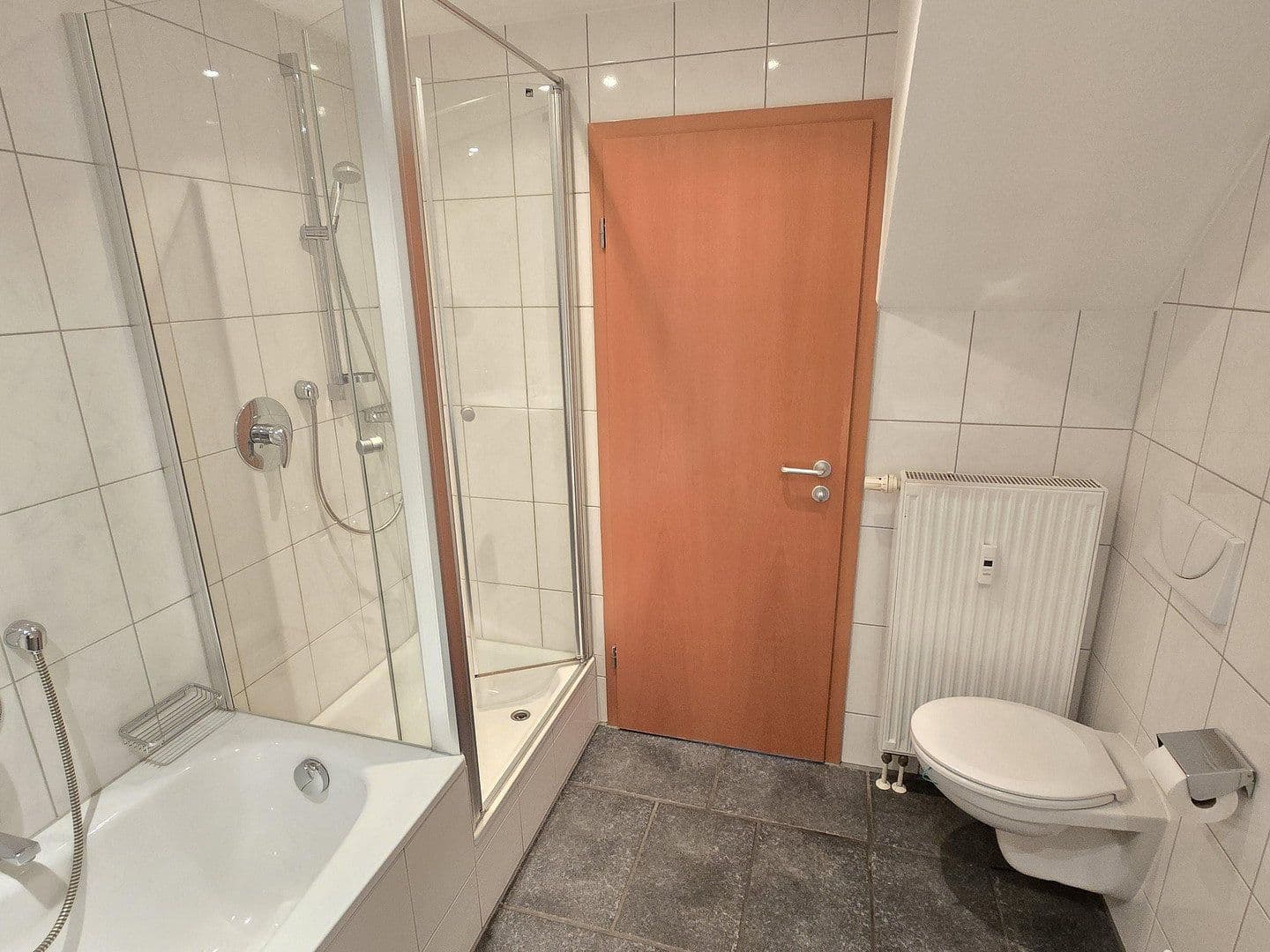 Predaj bytu 5-izbový 92 m², Schwarzwaldstr. 17, Filderstadt, Bádensko-Wurttembersko Predaj bytu 5-izbový 92 m², Schwarzwaldstr. 17, Filderstadt, Bádensko-Wurttembersko