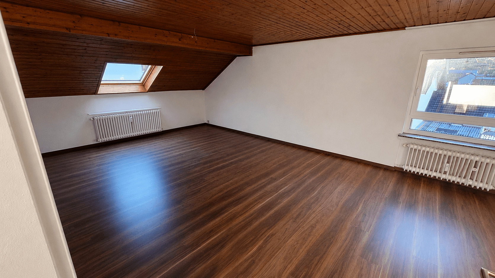 Prenájom bytu 3-izbový 92 m², Raiffeisenstraße 14-16, Remagen, Porýnie-Falcko Prenájom bytu 3-izbový 92 m², Raiffeisenstraße 14-16, Remagen, Porýnie-Falcko