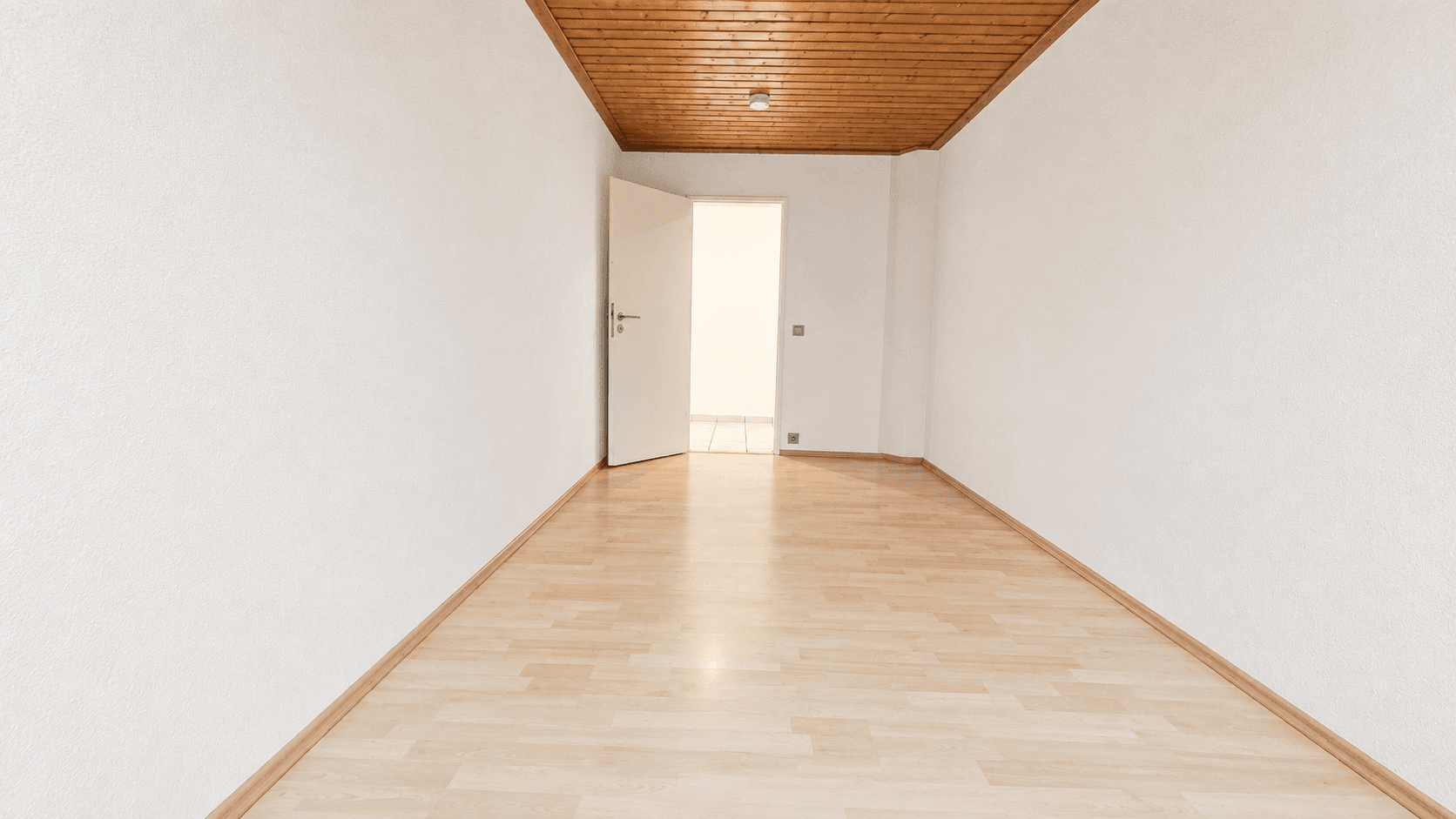 Prenájom bytu 3-izbový 92 m², Raiffeisenstraße 14-16, Remagen, Porýnie-Falcko Prenájom bytu 3-izbový 92 m², Raiffeisenstraße 14-16, Remagen, Porýnie-Falcko