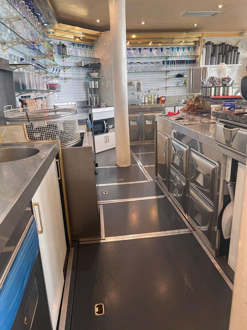 Predaj nebytového priestoru 170 m², MarktStrasse 9, Alfeld (Leine), Dolné Sasko Predaj nebytového priestoru 170 m², MarktStrasse 9, Alfeld (Leine), Dolné Sasko