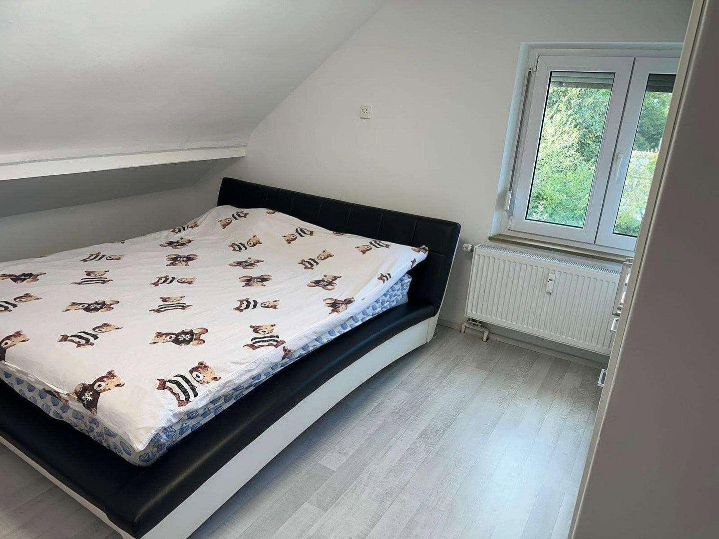 Prenájom bytu 4-izbový 68 m², Schlaterstraße 14, Süßen, Bádensko-Wurttembersko Prenájom bytu 4-izbový 68 m², Schlaterstraße 14, Süßen, Bádensko-Wurttembersko