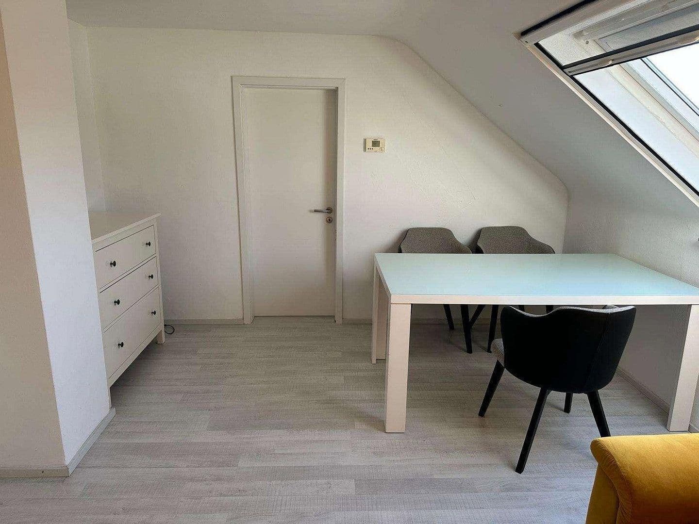 Prenájom bytu 4-izbový 68 m², Schlaterstraße 14, Süßen, Bádensko-Wurttembersko Prenájom bytu 4-izbový 68 m², Schlaterstraße 14, Süßen, Bádensko-Wurttembersko