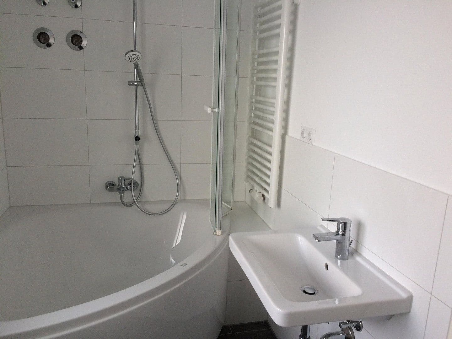Predaj bytu 2-izbový 51 m², Gräfenbergerstrasse 14a, Uttenreuth, Bavorsko Predaj bytu 2-izbový 51 m², Gräfenbergerstrasse 14a, Uttenreuth, Bavorsko