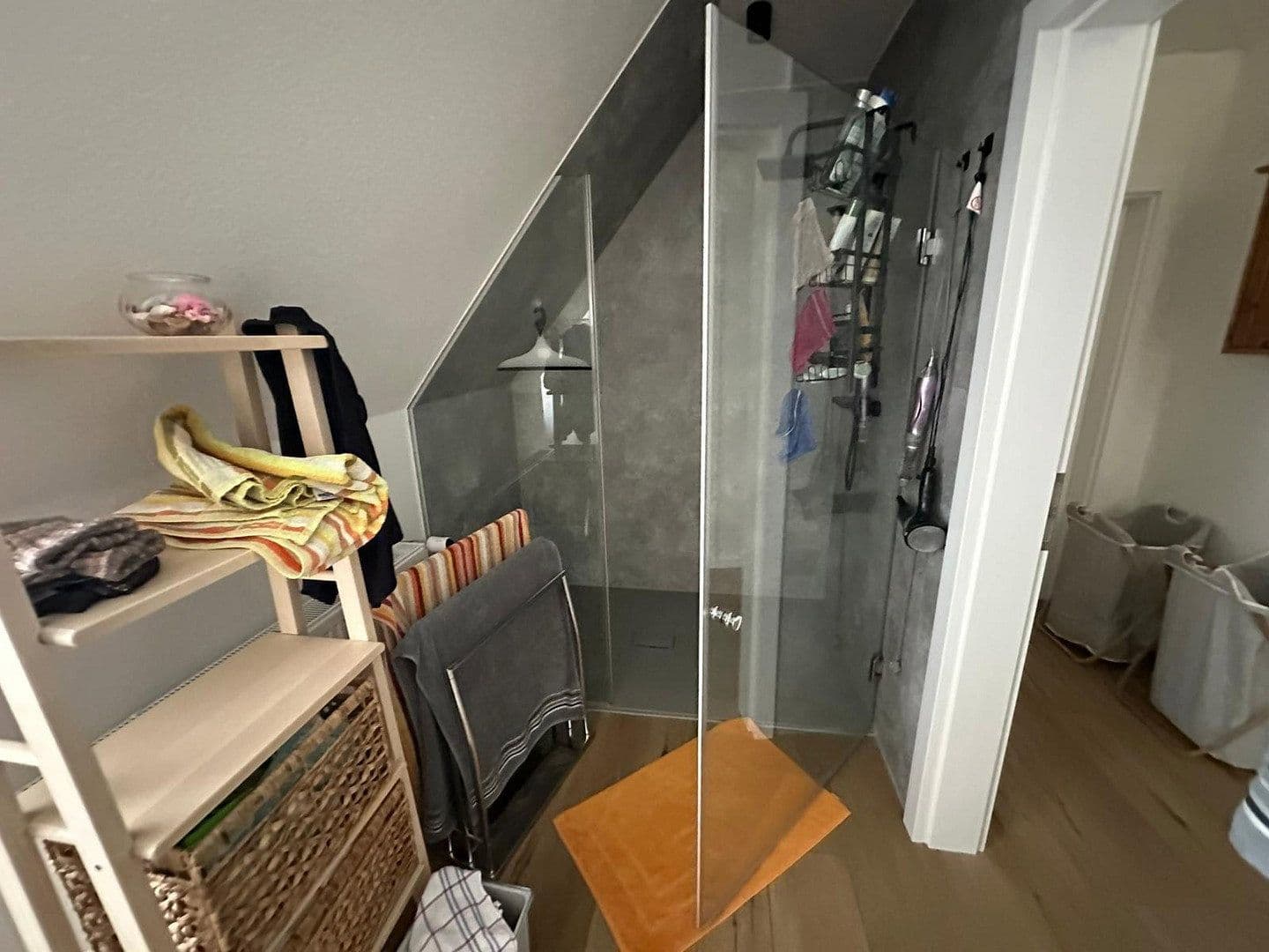 Prenájom domu 141 m², pozemok 800 m², Am Hombach 11, Weyhe, Dolné Sasko Prenájom domu 141 m², pozemok 800 m², Am Hombach 11, Weyhe, Dolné Sasko