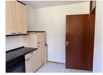 Prenájom bytu 2-izbový 61 m², Goerdelerweg 80, Esslingen am Neckar, Bádensko-Wurttembersko Prenájom bytu 2-izbový 61 m², Goerdelerweg 80, Esslingen am Neckar, Bádensko-Wurttembersko