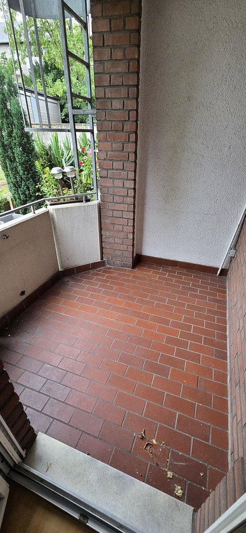 Prenájom bytu 2-izbový 66 m², Klosterstr. 5, Duisburg, Severné Porýnie - Westfálsko Prenájom bytu 2-izbový 66 m², Klosterstr. 5, Duisburg, Severné Porýnie - Westfálsko