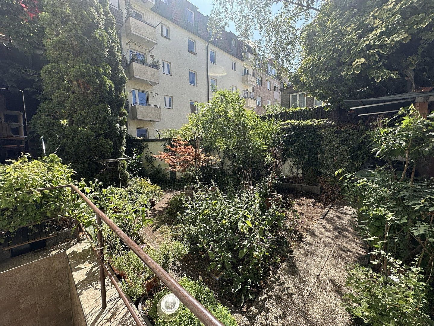 Prenájom bytu 4-izbový 71 m², Hallerstraße 23, Nürnberg, Bavorsko Prenájom bytu 4-izbový 71 m², Hallerstraße 23, Nürnberg, Bavorsko