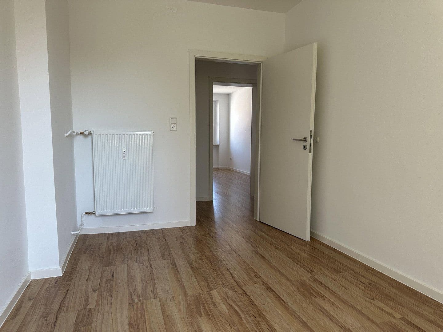 Prenájom bytu 4-izbový 71 m², Hallerstraße 23, Nürnberg, Bavorsko Prenájom bytu 4-izbový 71 m², Hallerstraße 23, Nürnberg, Bavorsko