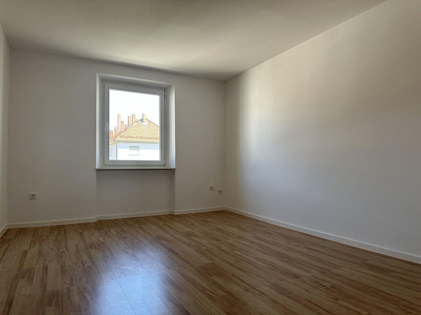 Prenájom bytu 4-izbový 71 m², Hallerstraße 23, Nürnberg, Bavorsko Prenájom bytu 4-izbový 71 m², Hallerstraße 23, Nürnberg, Bavorsko