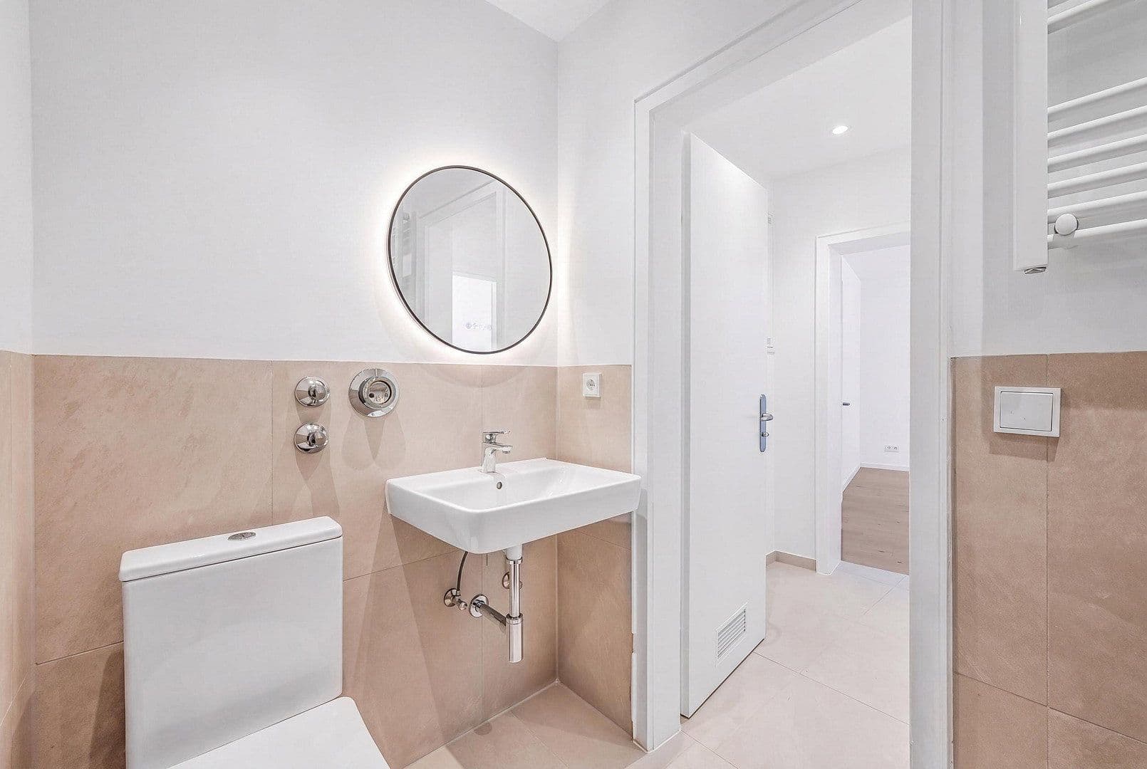 Predaj bytu 2-izbový 55 m², Falkenstrasse 44, München, Bavorsko Predaj bytu 2-izbový 55 m², Falkenstrasse 44, München, Bavorsko