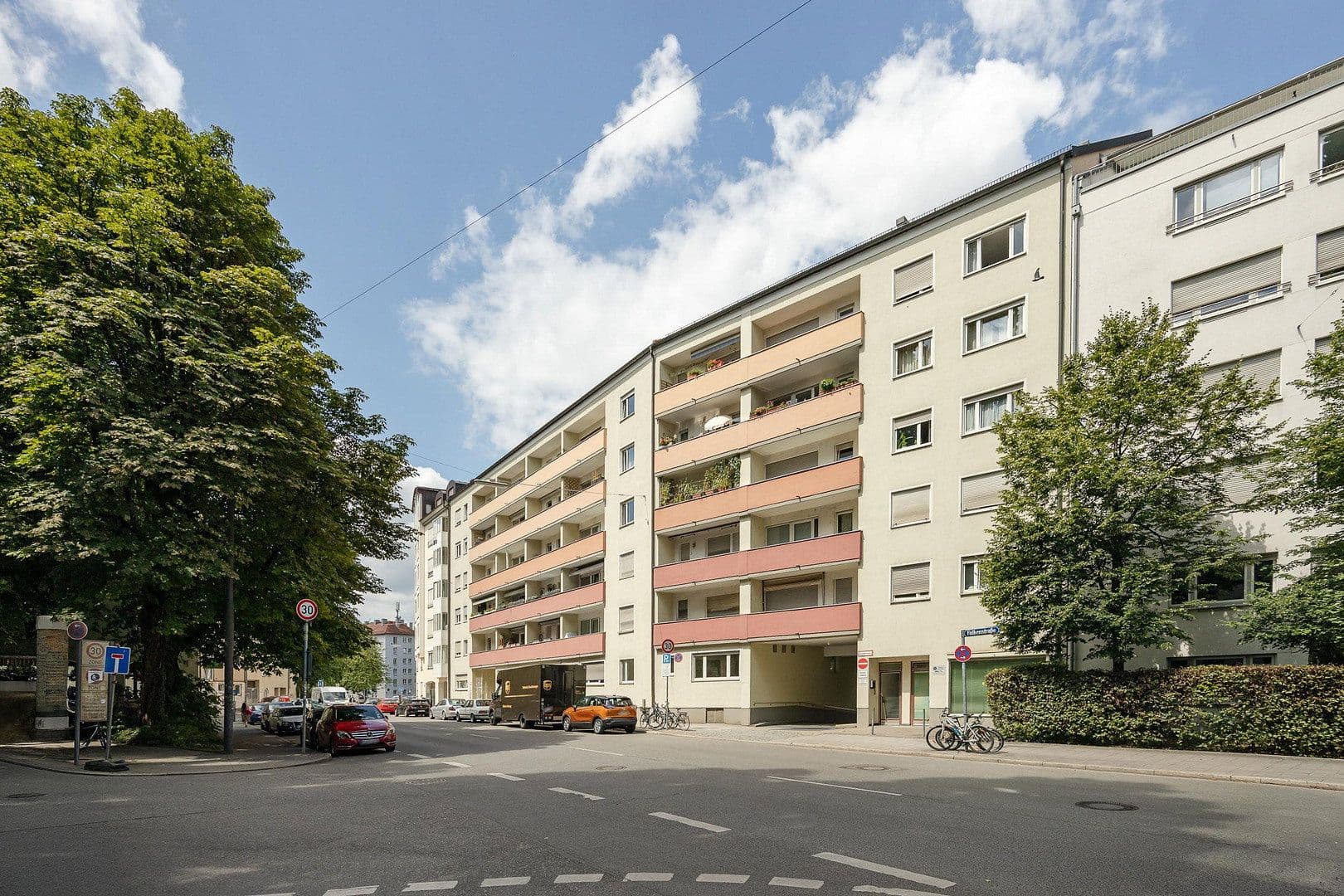 Predaj bytu 2-izbový 55 m², Falkenstrasse 44, München, Bavorsko Predaj bytu 2-izbový 55 m², Falkenstrasse 44, München, Bavorsko