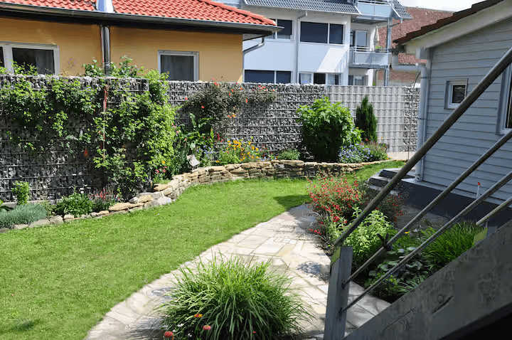 Prenájom bytu 2-izbový 42 m², Buggingen, Bádensko-Wurttembersko Prenájom bytu 2-izbový 42 m², Buggingen, Bádensko-Wurttembersko