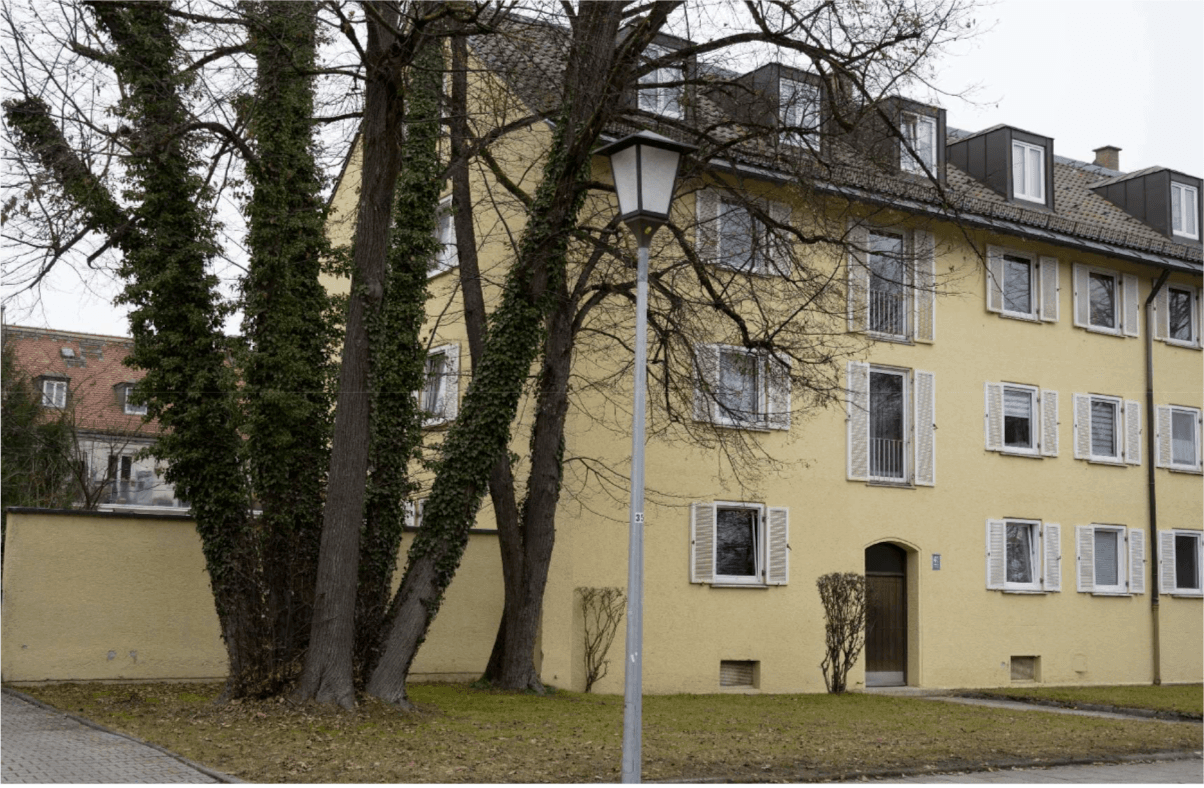 Prenájom bytu 3-izbový 86 m², Einhornalle 41, München, Bavorsko Prenájom bytu 3-izbový 86 m², Einhornalle 41, München, Bavorsko