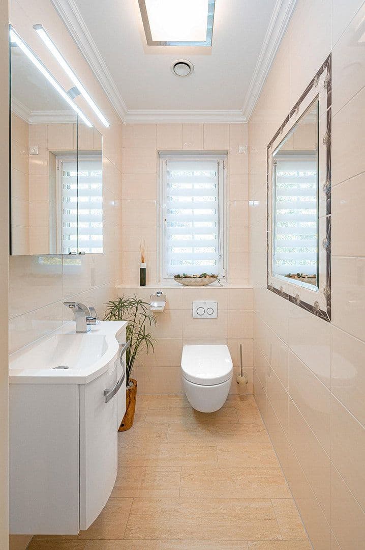 Predaj domu 215 m², pozemok 824 m², Falkensee, Brandenbursko Predaj domu 215 m², pozemok 824 m², Falkensee, Brandenbursko