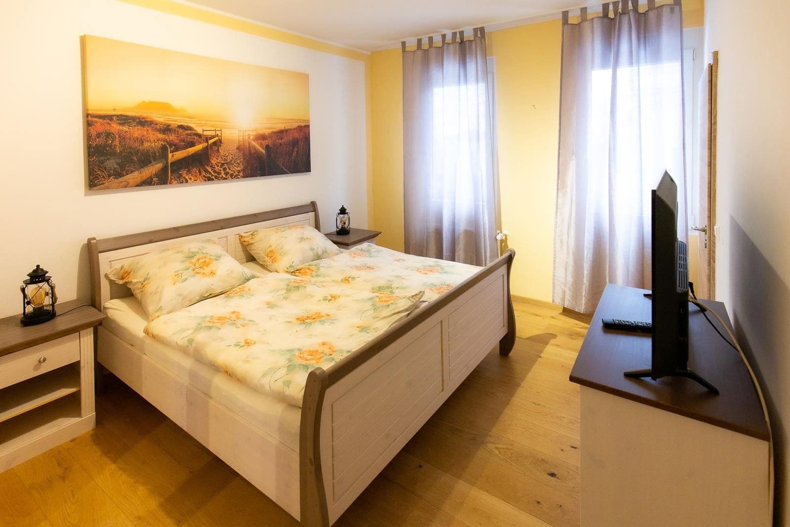 Prenájom bytu 2-izbový 70 m², Brückner Str. 3, Zirndorf, Bavorsko Prenájom bytu 2-izbový 70 m², Brückner Str. 3, Zirndorf, Bavorsko