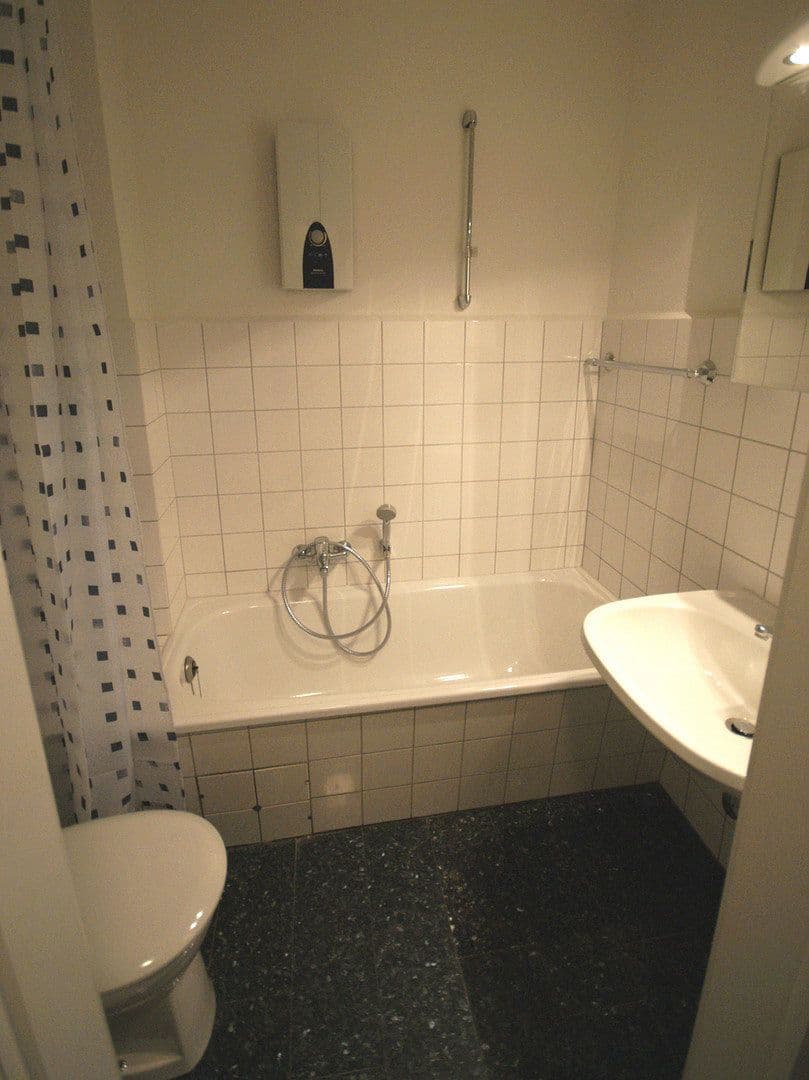 Prenájom bytu 1-izbový 34 m², Hamburg, Hamburg Prenájom bytu 1-izbový 34 m², Hamburg, Hamburg