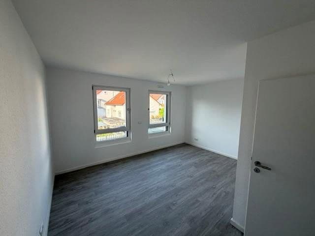 Prenájom domu 141 m², pozemok 194 m², Rodenbach, Hesensko Prenájom domu 141 m², pozemok 194 m², Rodenbach, Hesensko