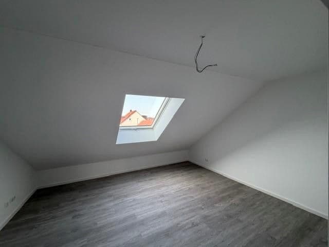 Prenájom domu 141 m², pozemok 194 m², Rodenbach, Hesensko Prenájom domu 141 m², pozemok 194 m², Rodenbach, Hesensko