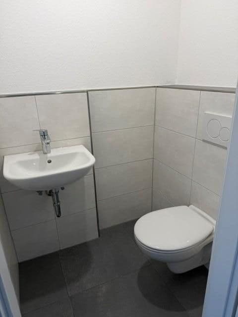 Prenájom domu 141 m², pozemok 194 m², Rodenbach, Hesensko Prenájom domu 141 m², pozemok 194 m², Rodenbach, Hesensko
