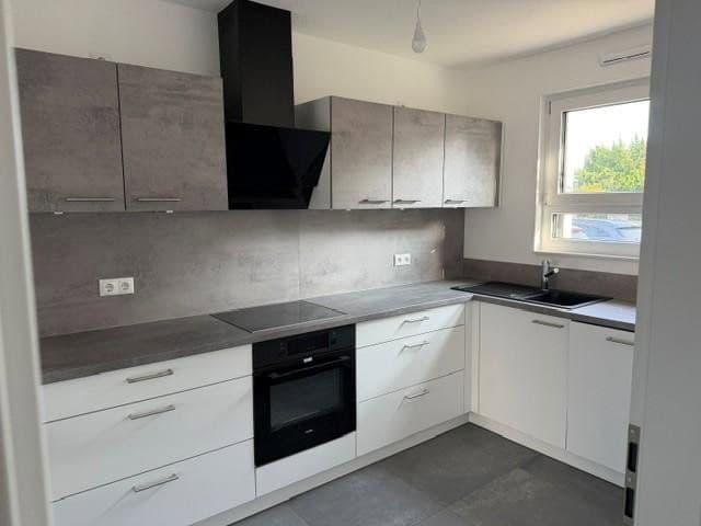 Prenájom domu 141 m², pozemok 194 m², Rodenbach, Hesensko Prenájom domu 141 m², pozemok 194 m², Rodenbach, Hesensko