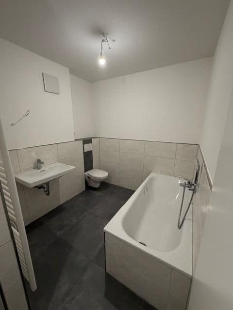 Prenájom domu 141 m², pozemok 194 m², Rodenbach, Hesensko Prenájom domu 141 m², pozemok 194 m², Rodenbach, Hesensko