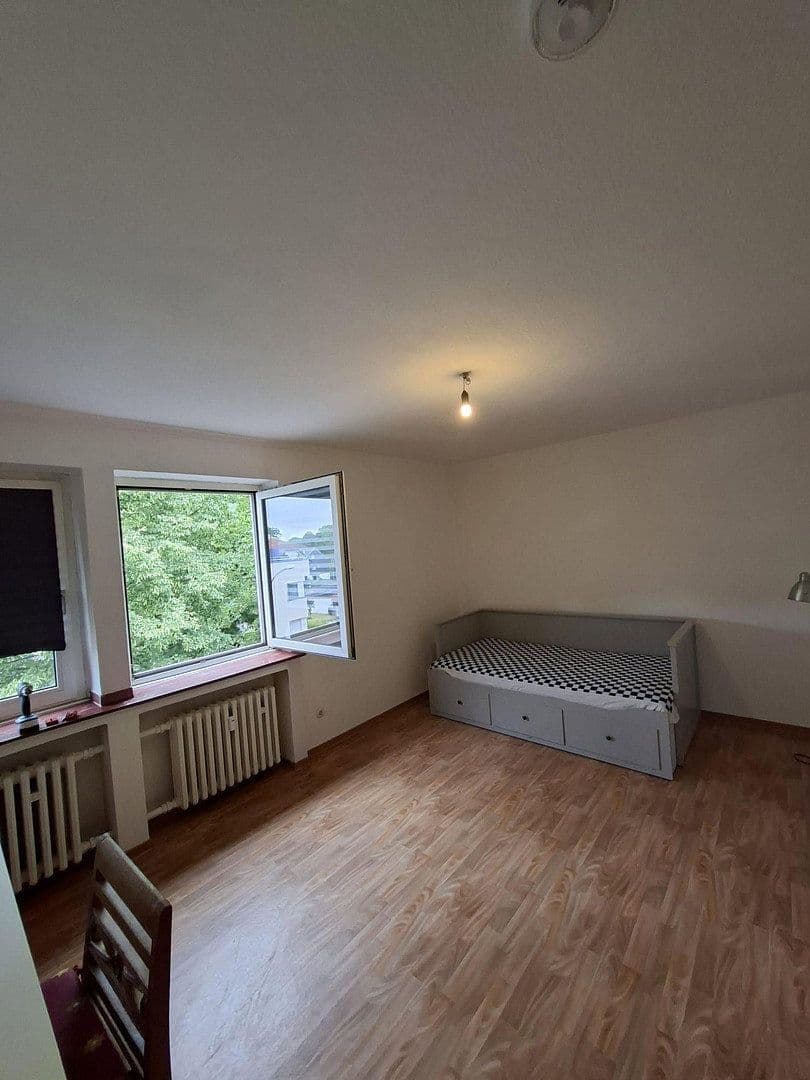 Prenájom bytu 1-izbový 21 m², Lindenstr 37a, Gladbeck, Severné Porýnie - Westfálsko Prenájom bytu 1-izbový 21 m², Lindenstr 37a, Gladbeck, Severné Porýnie - Westfálsko