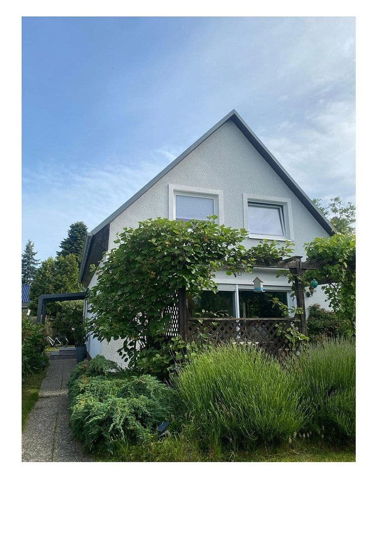 Predaj domu 135 m², pozemok 971 m², Berlin, Berlín Predaj domu 135 m², pozemok 971 m², Berlin, Berlín