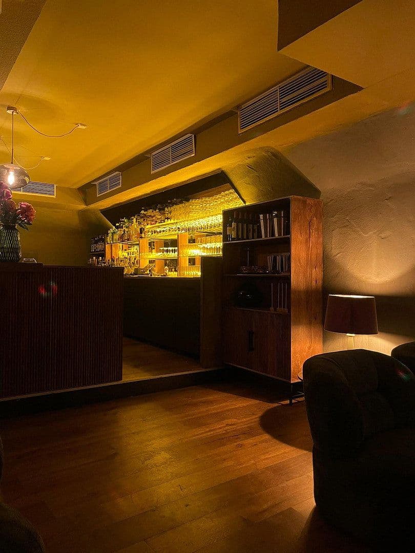 Prenájom nebytového priestoru 79 m², Marienplatz 8, Ravensburg, Bádensko-Wurttembersko Prenájom nebytového priestoru 79 m², Marienplatz 8, Ravensburg, Bádensko-Wurttembersko