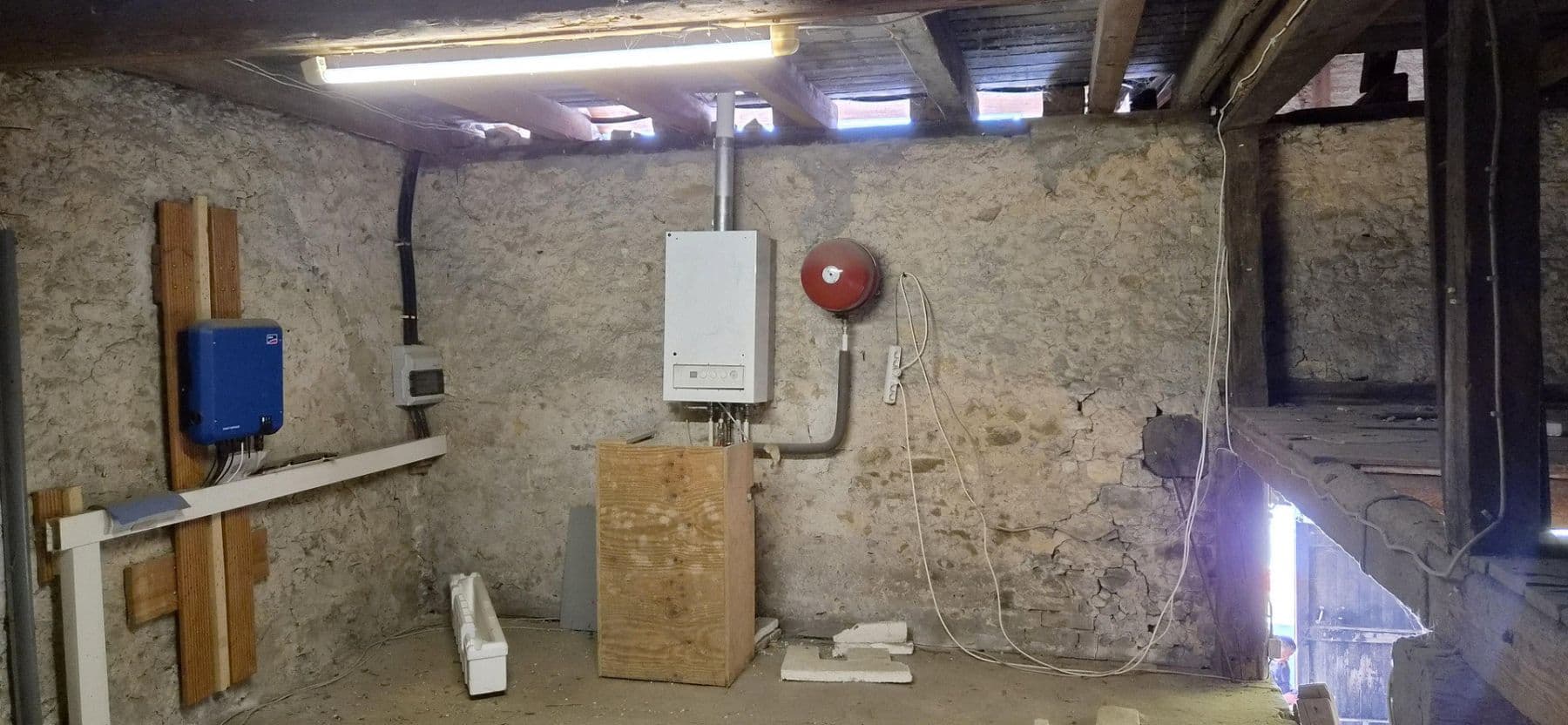 Predaj domu 130 m², pozemok 276 m², Hauptstr. 37, Wachenheim, Porýnie-Falcko Predaj domu 130 m², pozemok 276 m², Hauptstr. 37, Wachenheim, Porýnie-Falcko