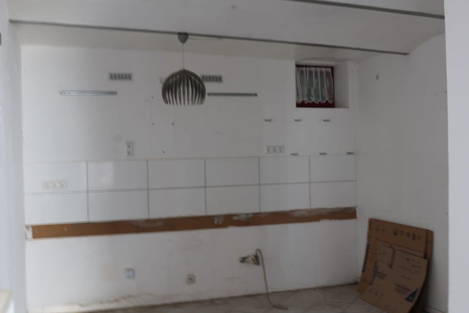Predaj domu 130 m², pozemok 276 m², Hauptstr. 37, Wachenheim, Porýnie-Falcko Predaj domu 130 m², pozemok 276 m², Hauptstr. 37, Wachenheim, Porýnie-Falcko