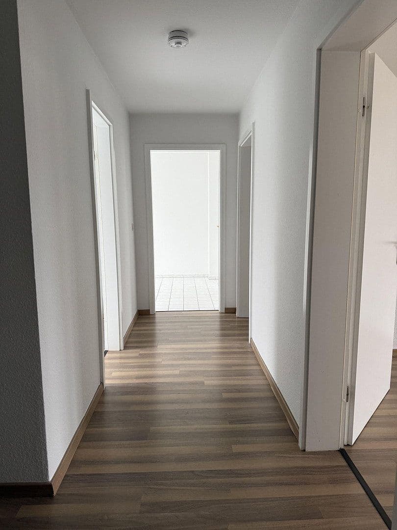 Prenájom bytu 2-izbový 60 m², Kreisigstraße 29, Zwickau, Sasko Prenájom bytu 2-izbový 60 m², Kreisigstraße 29, Zwickau, Sasko