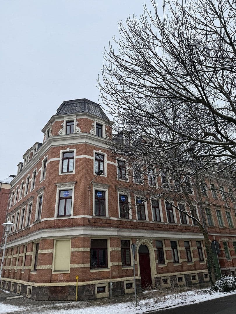 Prenájom bytu 2-izbový 60 m², Kreisigstraße 29, Zwickau, Sasko Prenájom bytu 2-izbový 60 m², Kreisigstraße 29, Zwickau, Sasko