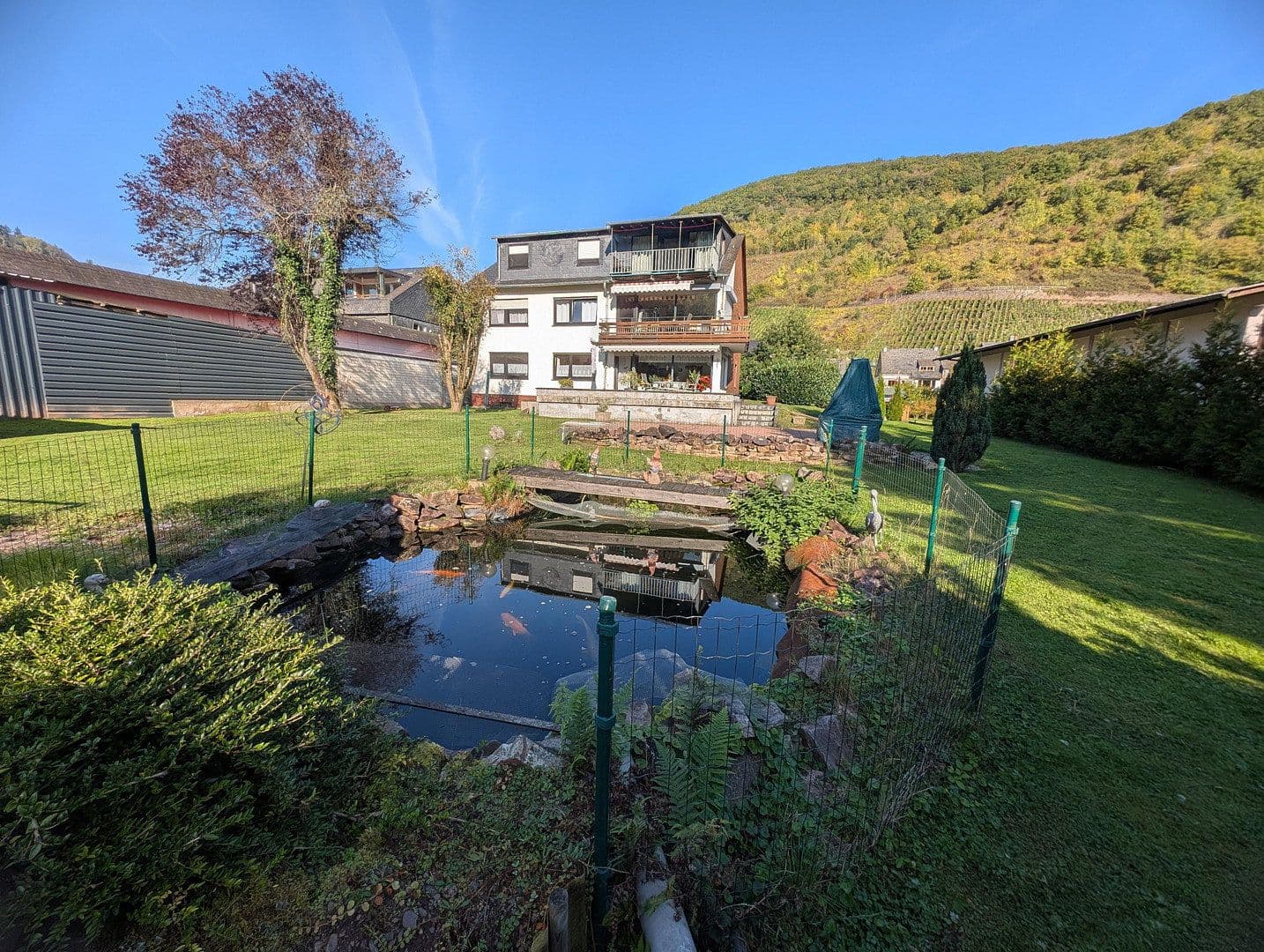 Predaj bytu 3-izbový 97 m², Am Mühlenteich 13, Alf, Porýnie-Falcko Predaj bytu 3-izbový 97 m², Am Mühlenteich 13, Alf, Porýnie-Falcko