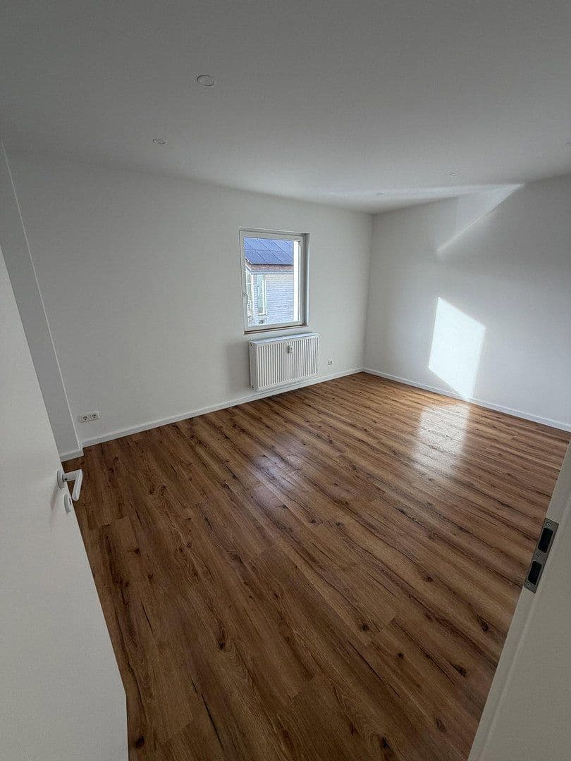 Predaj domu 250 m², pozemok 688 m², Heroldsberg, Bavorsko Predaj domu 250 m², pozemok 688 m², Heroldsberg, Bavorsko