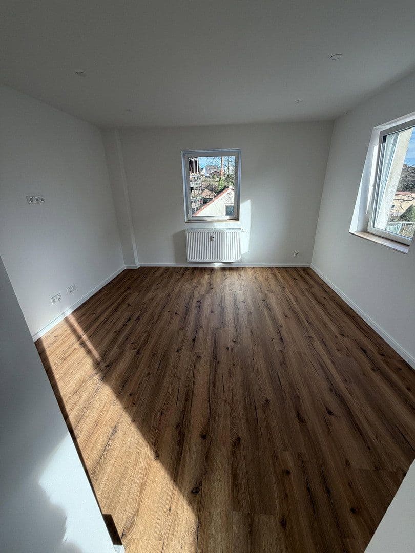 Predaj domu 250 m², pozemok 688 m², Heroldsberg, Bavorsko Predaj domu 250 m², pozemok 688 m², Heroldsberg, Bavorsko