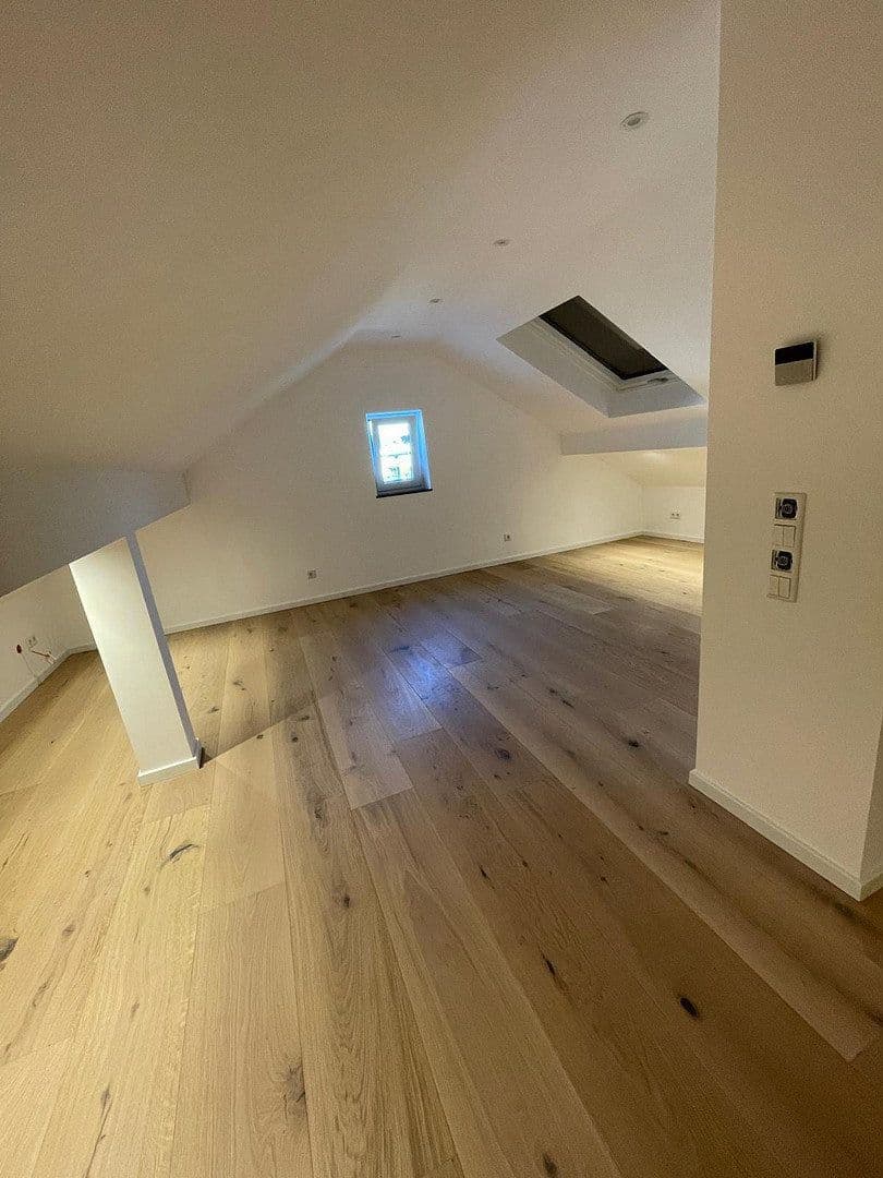Predaj domu 180 m², pozemok 488 m², Heroldsberg, Bavorsko Predaj domu 180 m², pozemok 488 m², Heroldsberg, Bavorsko