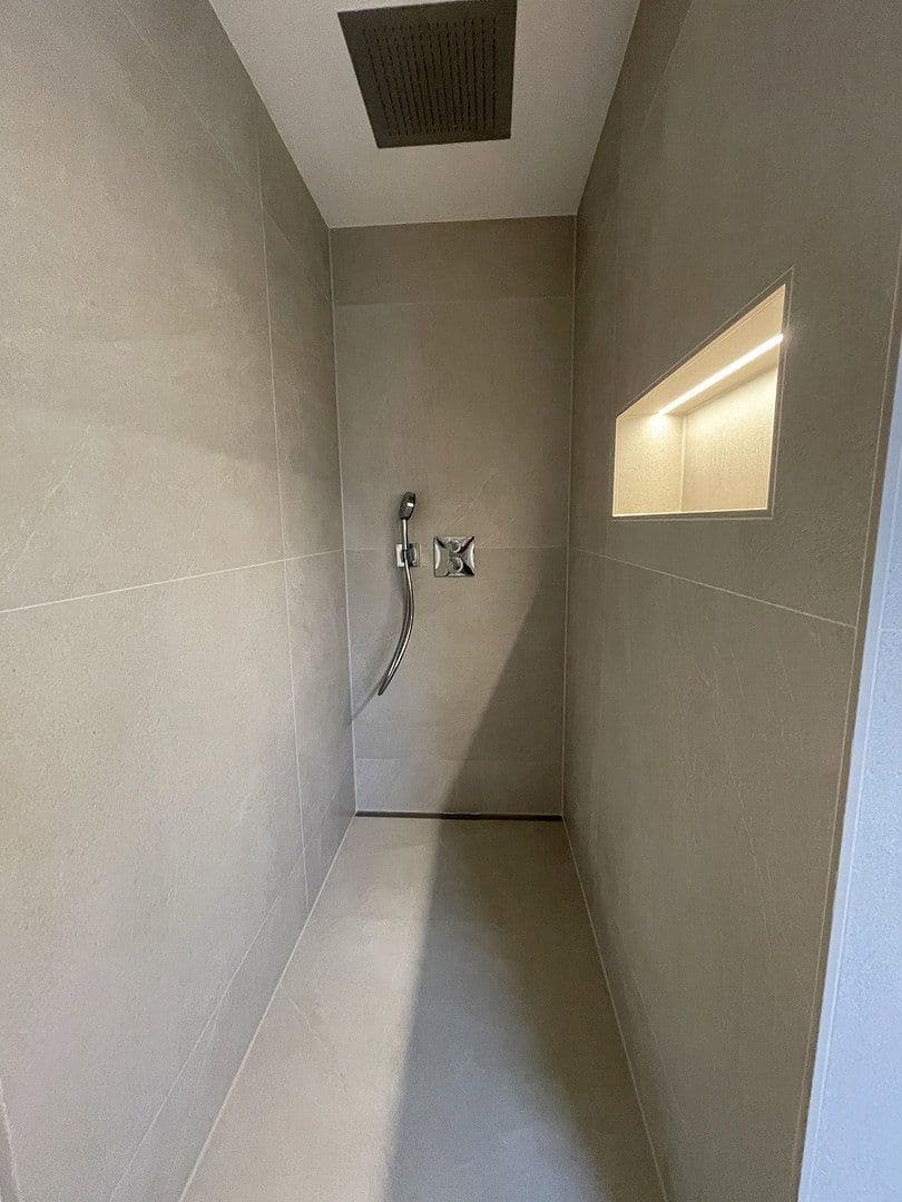 Predaj domu 180 m², pozemok 488 m², Heroldsberg, Bavorsko Predaj domu 180 m², pozemok 488 m², Heroldsberg, Bavorsko