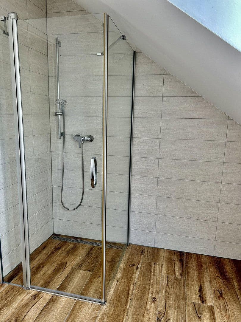 Predaj bytu 3-izbový 79 m², Eisingen, Bádensko-Wurttembersko Predaj bytu 3-izbový 79 m², Eisingen, Bádensko-Wurttembersko